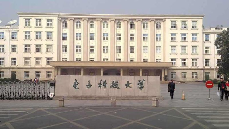 在选择SMT贴片加工厂时，需警惕以下话术禁忌：