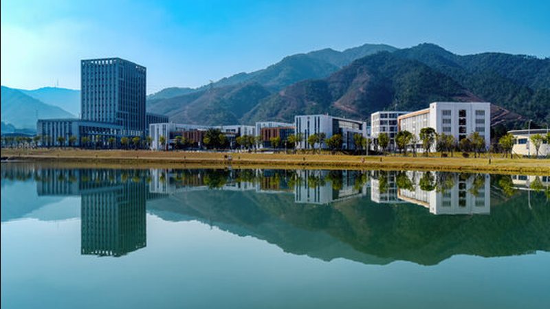 SMT焊盘设计：关键注意事项与优化策略